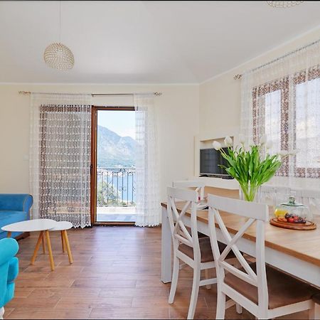Our Sunset Apartments With Pool And Sea View Kotor Exteriér fotografie