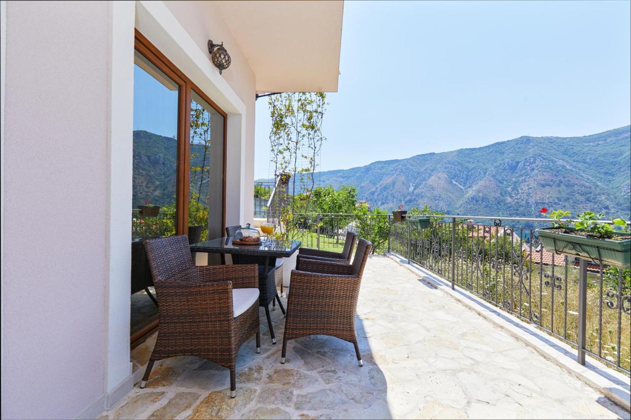 Our Sunset Apartments With Pool And Sea View Kotor Exteriér fotografie