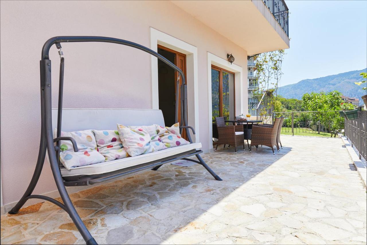 Our Sunset Apartments With Pool And Sea View Kotor Exteriér fotografie