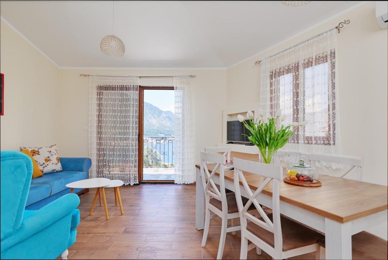 Our Sunset Apartments With Pool And Sea View Kotor Exteriér fotografie